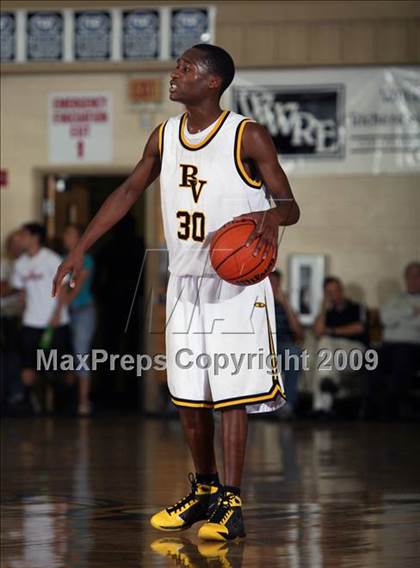 Thumbnail 2 in Bishop Verot vs Pembroke Pines (City of Palms Classic) photogallery.