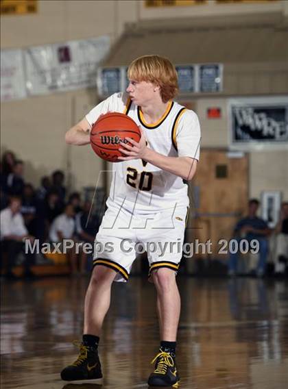 Thumbnail 3 in Bishop Verot vs Pembroke Pines (City of Palms Classic) photogallery.