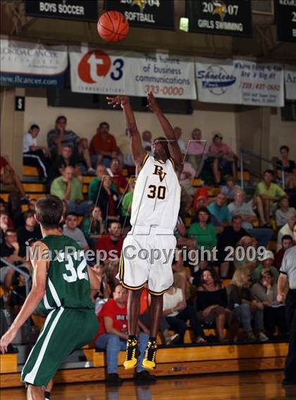 Thumbnail 1 in Bishop Verot vs Pembroke Pines (City of Palms Classic) photogallery.