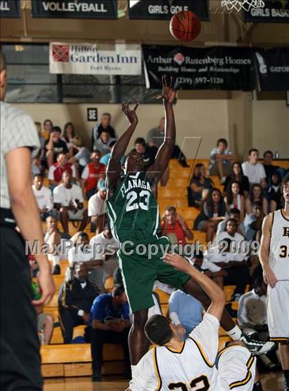 Thumbnail 3 in Bishop Verot vs Pembroke Pines (City of Palms Classic) photogallery.