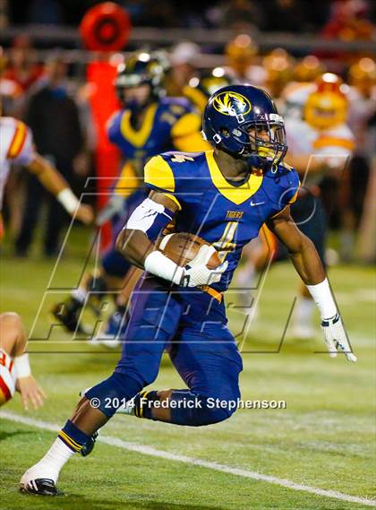 Thumbnail 1 in Oakdale vs. Inderkum (CIF SJS D3 Final)  photogallery.