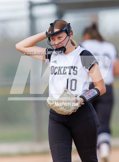 Thumbnail 3 in Fremont @ Lincoln Northeast photogallery.
