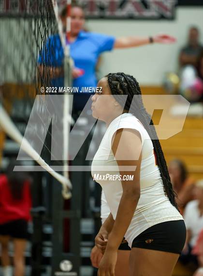 Thumbnail 3 in Oxnard @ Oaks Christian photogallery.