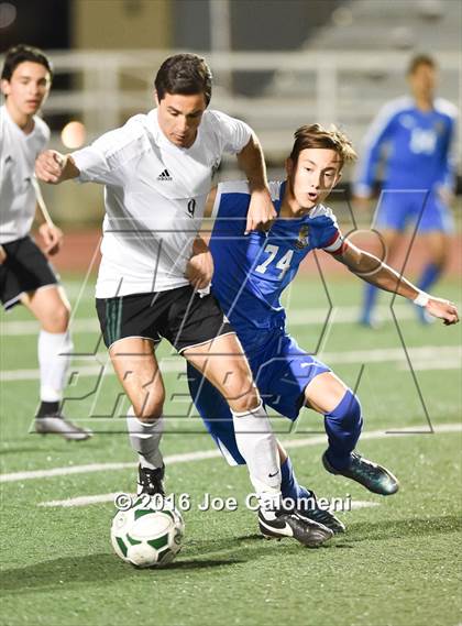 Thumbnail 1 in Reagan [Ronald] vs MacArthur [Douglas] (Blossom Athletic Center) photogallery.