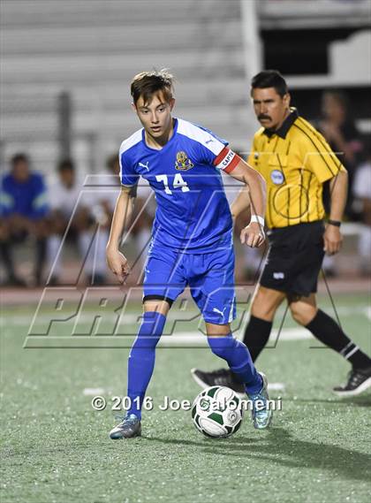 Thumbnail 1 in Reagan [Ronald] vs MacArthur [Douglas] (Blossom Athletic Center) photogallery.