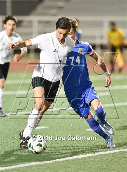 Thumbnail 3 in Reagan [Ronald] vs MacArthur [Douglas] (Blossom Athletic Center) photogallery.