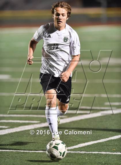 Thumbnail 2 in Reagan [Ronald] vs MacArthur [Douglas] (Blossom Athletic Center) photogallery.