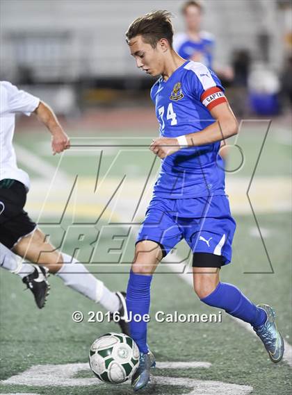 Thumbnail 3 in Reagan [Ronald] vs MacArthur [Douglas] (Blossom Athletic Center) photogallery.