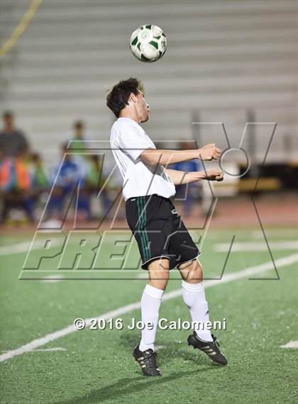 Thumbnail 1 in Reagan [Ronald] vs MacArthur [Douglas] (Blossom Athletic Center) photogallery.