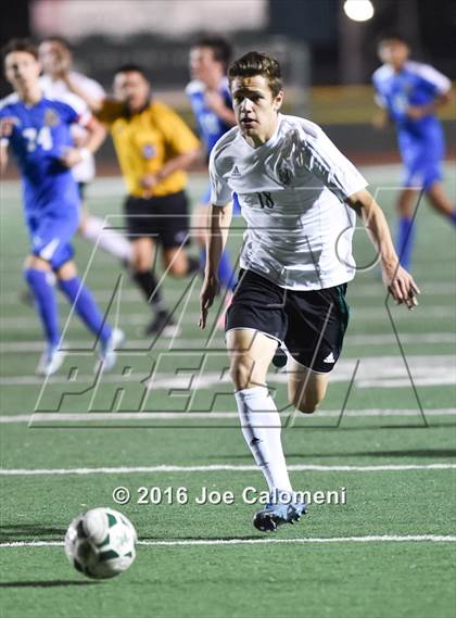 Thumbnail 2 in Reagan [Ronald] vs MacArthur [Douglas] (Blossom Athletic Center) photogallery.