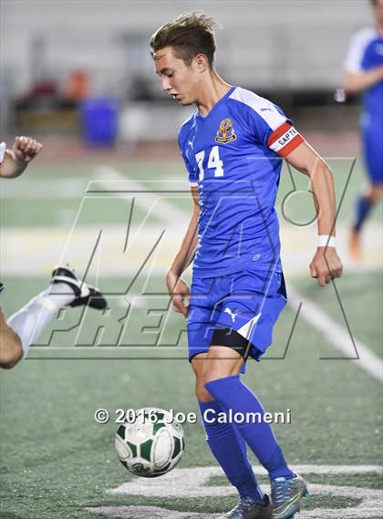 Thumbnail 1 in Reagan [Ronald] vs MacArthur [Douglas] (Blossom Athletic Center) photogallery.