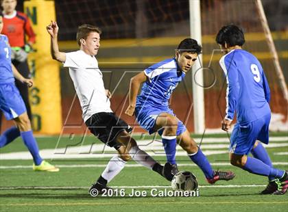 Thumbnail 1 in Reagan [Ronald] vs MacArthur [Douglas] (Blossom Athletic Center) photogallery.