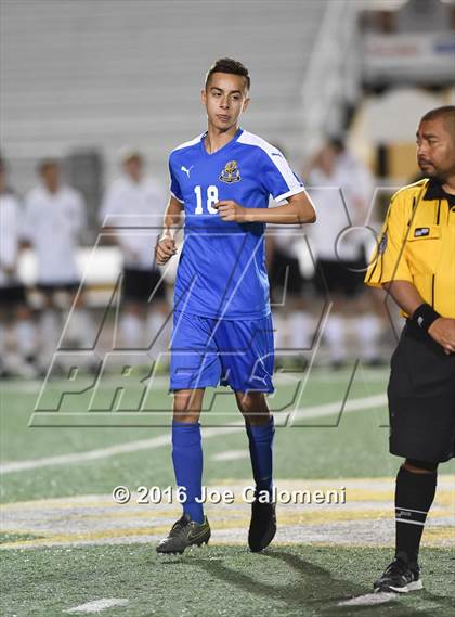 Thumbnail 1 in Reagan [Ronald] vs MacArthur [Douglas] (Blossom Athletic Center) photogallery.
