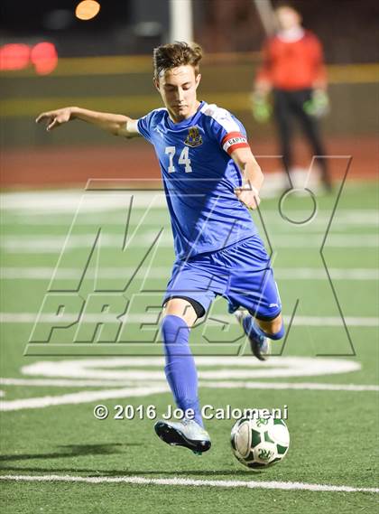 Thumbnail 2 in Reagan [Ronald] vs MacArthur [Douglas] (Blossom Athletic Center) photogallery.