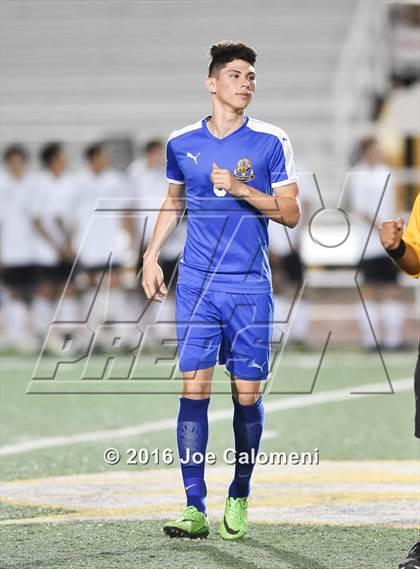 Thumbnail 3 in Reagan [Ronald] vs MacArthur [Douglas] (Blossom Athletic Center) photogallery.