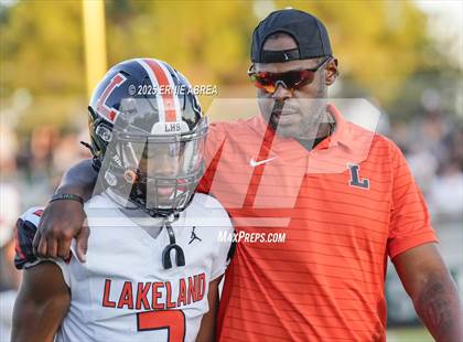 Thumbnail 2 in Lakeland @ De La Salle (MaxPreps Game of the Week) photogallery.