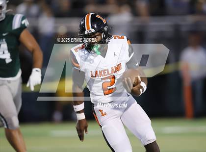 Thumbnail 3 in Lakeland @ De La Salle (MaxPreps Game of the Week) photogallery.