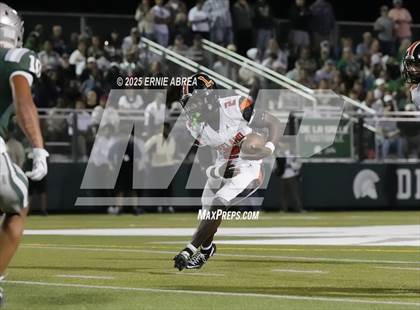 Thumbnail 1 in Lakeland @ De La Salle (MaxPreps Game of the Week) photogallery.