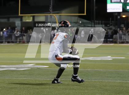 Thumbnail 3 in Lakeland @ De La Salle (MaxPreps Game of the Week) photogallery.