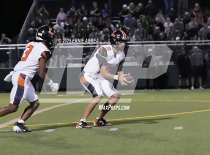 Thumbnail 3 in Lakeland @ De La Salle (MaxPreps Game of the Week) photogallery.