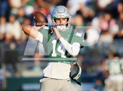 Thumbnail 1 in Lakeland @ De La Salle (MaxPreps Game of the Week) photogallery.