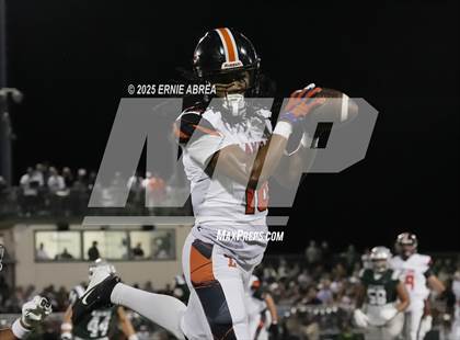 Thumbnail 3 in Lakeland @ De La Salle (MaxPreps Game of the Week) photogallery.