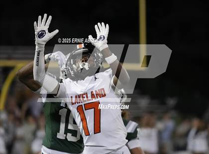 Thumbnail 3 in Lakeland @ De La Salle (MaxPreps Game of the Week) photogallery.