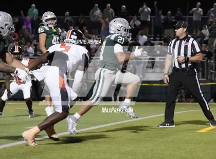 Thumbnail 1 in Lakeland @ De La Salle (MaxPreps Game of the Week) photogallery.
