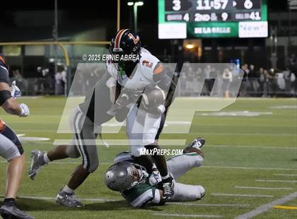 Thumbnail 1 in Lakeland @ De La Salle (MaxPreps Game of the Week) photogallery.