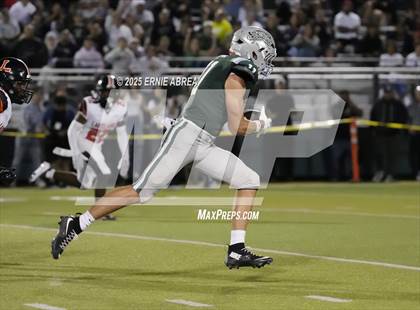 Thumbnail 1 in Lakeland @ De La Salle (MaxPreps Game of the Week) photogallery.