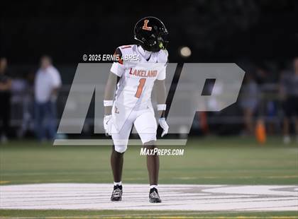 Thumbnail 1 in Lakeland @ De La Salle (MaxPreps Game of the Week) photogallery.