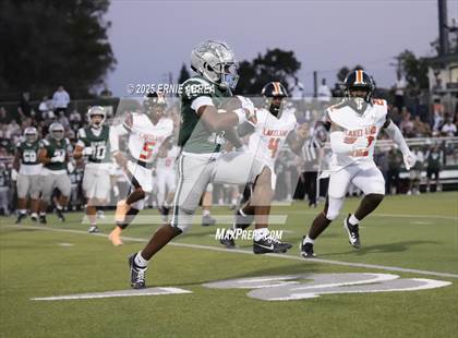 Thumbnail 3 in Lakeland @ De La Salle (MaxPreps Game of the Week) photogallery.