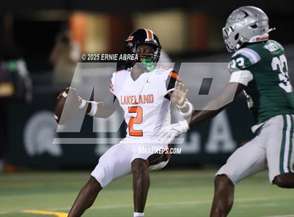 Thumbnail 1 in Lakeland @ De La Salle (MaxPreps Game of the Week) photogallery.