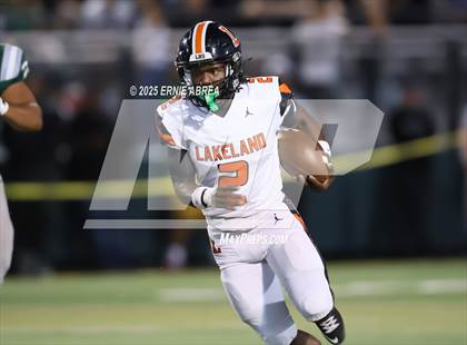 Thumbnail 1 in Lakeland @ De La Salle (MaxPreps Game of the Week) photogallery.
