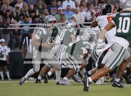 Thumbnail 1 in Lakeland @ De La Salle (MaxPreps Game of the Week) photogallery.