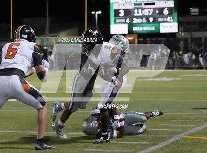 Thumbnail 3 in Lakeland @ De La Salle (MaxPreps Game of the Week) photogallery.