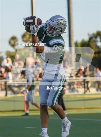 Thumbnail 1 in Lakeland @ De La Salle (MaxPreps Game of the Week) photogallery.