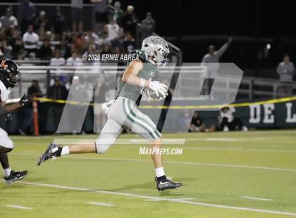 Thumbnail 1 in Lakeland @ De La Salle (MaxPreps Game of the Week) photogallery.