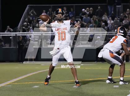 Thumbnail 2 in Lakeland @ De La Salle (MaxPreps Game of the Week) photogallery.