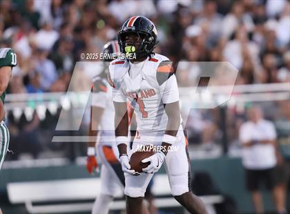 Thumbnail 2 in Lakeland @ De La Salle (MaxPreps Game of the Week) photogallery.