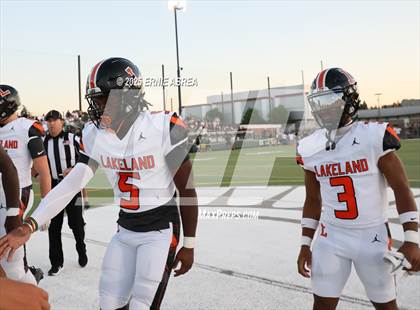 Thumbnail 2 in Lakeland @ De La Salle (MaxPreps Game of the Week) photogallery.