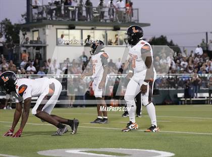Thumbnail 1 in Lakeland @ De La Salle (MaxPreps Game of the Week) photogallery.