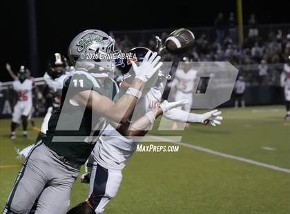 Thumbnail 3 in Lakeland @ De La Salle (MaxPreps Game of the Week) photogallery.