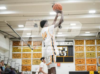 Thumbnail 2 in Seton Catholic @ Sauguaro photogallery.