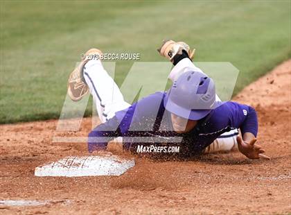 Thumbnail 3 in East Forsyth vs Ardrey Kell (NCHSAA 4A Regional Playoff) photogallery.