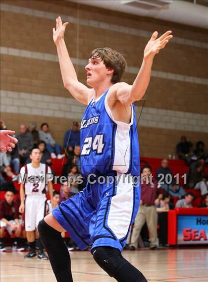 Thumbnail 1 in Palisades vs. Torrance (Pacific Shores Tournament) photogallery.