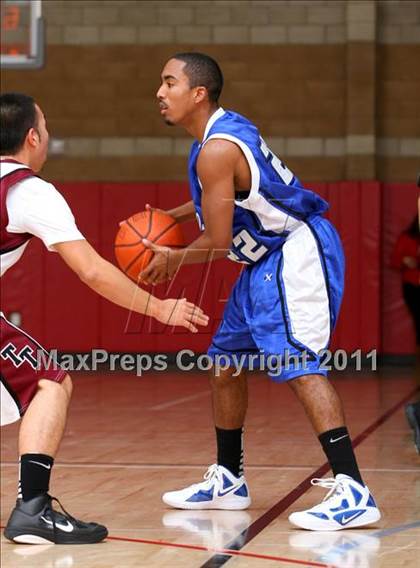 Thumbnail 1 in Palisades vs. Torrance (Pacific Shores Tournament) photogallery.