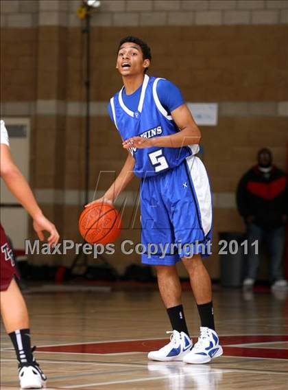 Thumbnail 1 in Palisades vs. Torrance (Pacific Shores Tournament) photogallery.