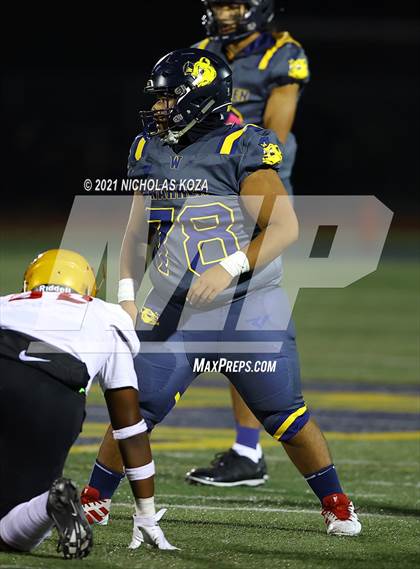Thumbnail 3 in Dominguez vs. Warren photogallery.