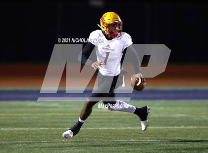 Thumbnail 2 in Dominguez vs. Warren photogallery.